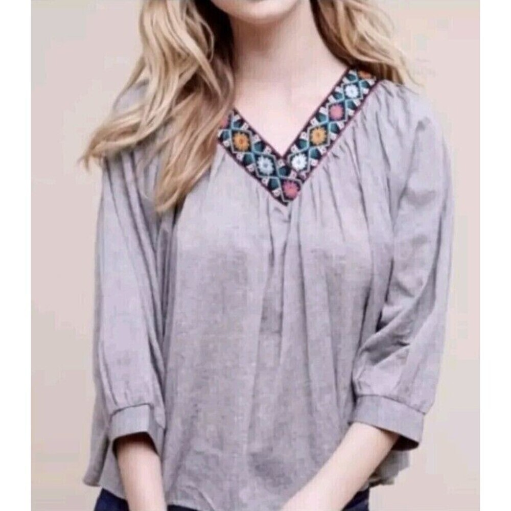 Eri + Ali Gray Embroidered Collar Boxy‎ Top Women's Small